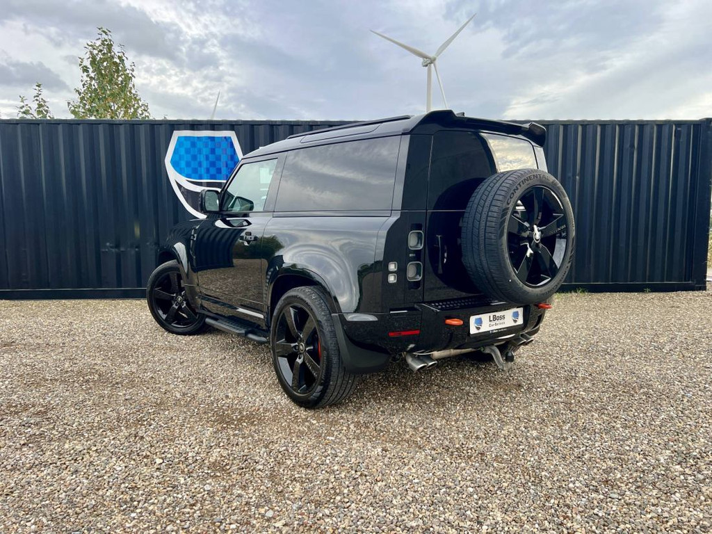 57126145-1.jpg